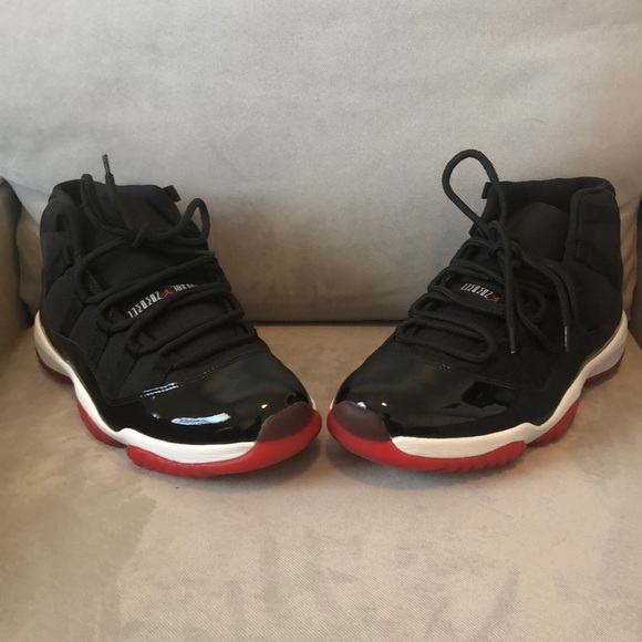 Air Jordan XI BRED 2012 - Picture 7 of 8